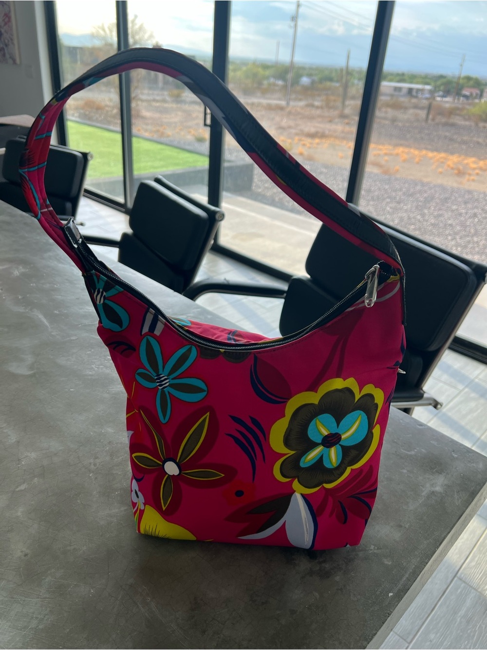 Bob Mackie Floral Zip-Top Women’s Shoulder Bag in Fuchsia